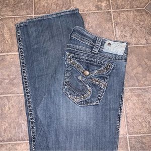 Silver Jeans Co Suki Flap 17” // Rhinestone/Bedazzled Pocket